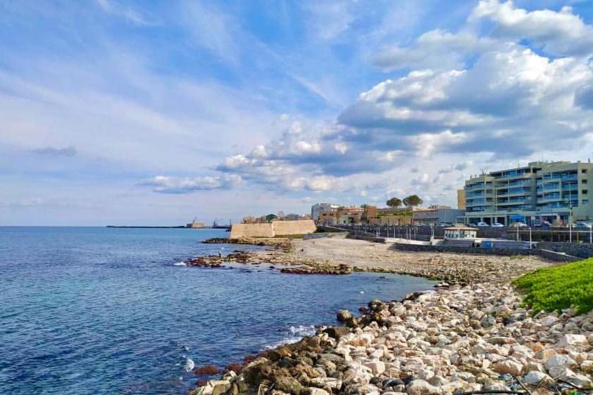Casa Kali 2 Apartment Heraklion  Bagian luar foto
